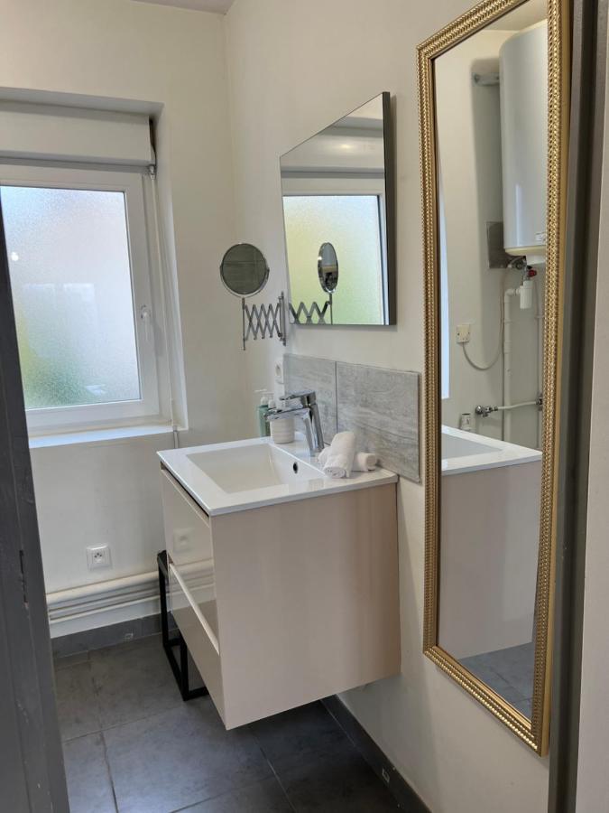 L'Auberge De La Gare, Appartements Tout Confort, Proches Gare Yzeure Esterno foto